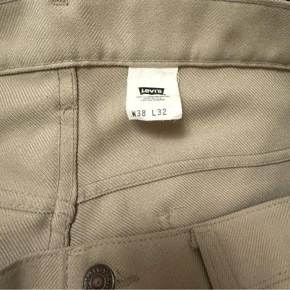 Vintage 1990s Levi's 517 Sta-Prest Khaki Polyester Pant 38 x 32 USA 10517-6122 - Picture 5 of 8